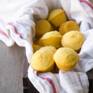 Honey Cornbread Mini Muffins Recipe via GalMeetsFood.com
