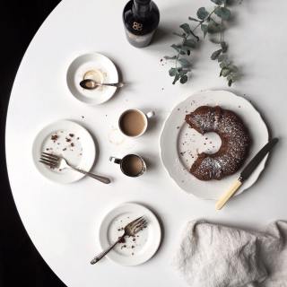 Table Talk Tuesdays | GalMeetsFood.com